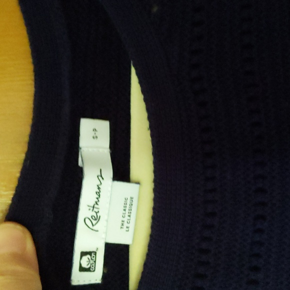 Reitmans sweater - Picture 2 of 4